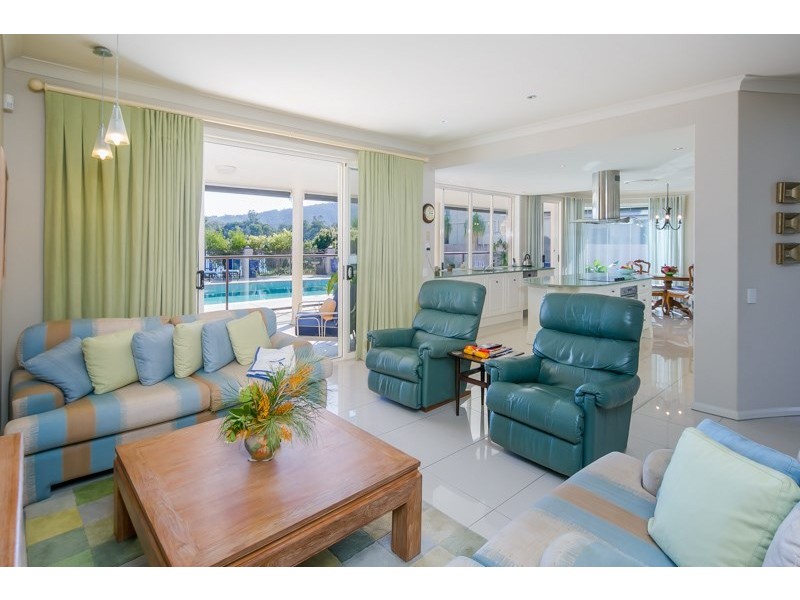 31 Brittany Drive, Oxenford QLD 4210