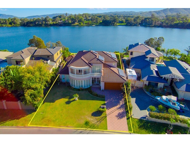 31 Brittany Drive, Oxenford QLD 4210