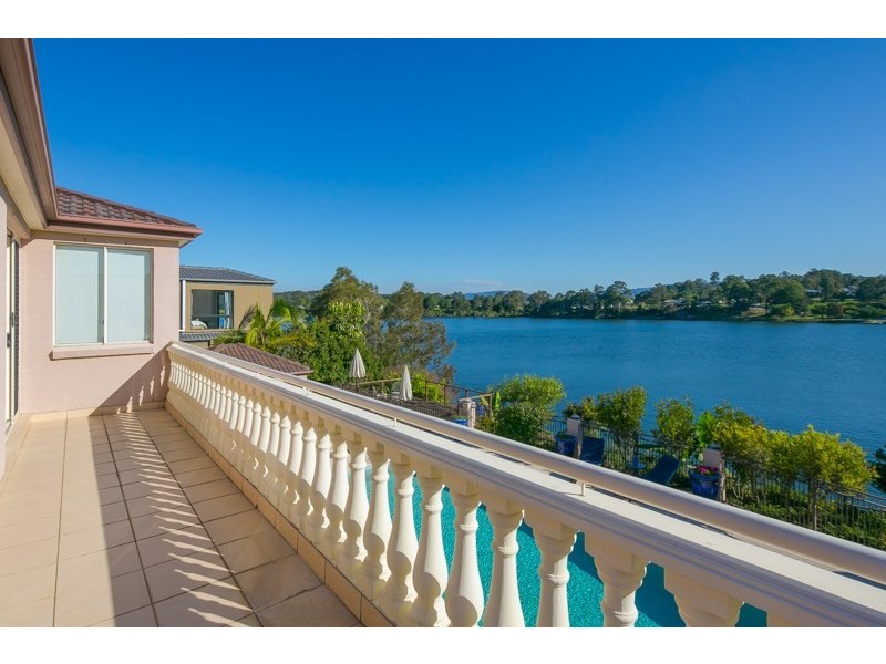 31 Brittany Drive, Oxenford QLD 4210