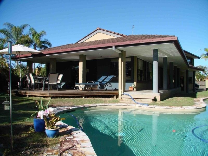 Paradise Point QLD 4216
