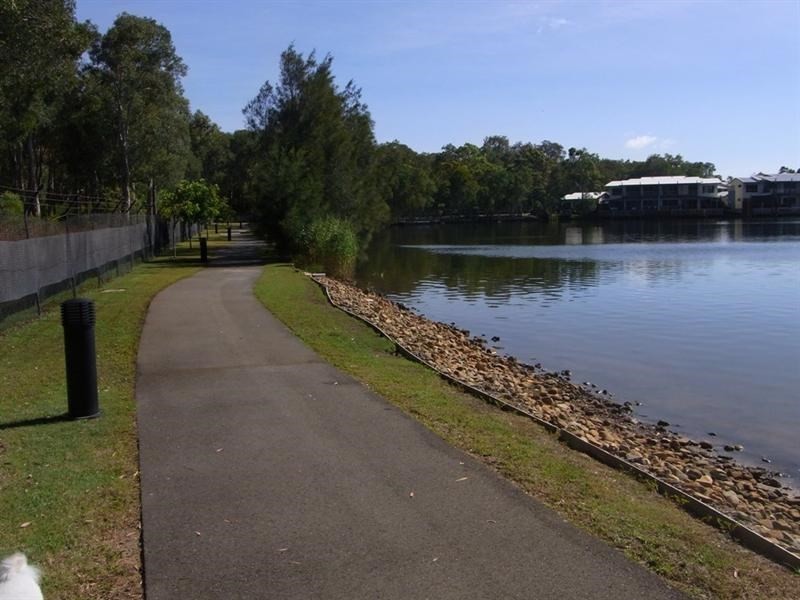 51/1 Manacor Place, Coombabah QLD 4216