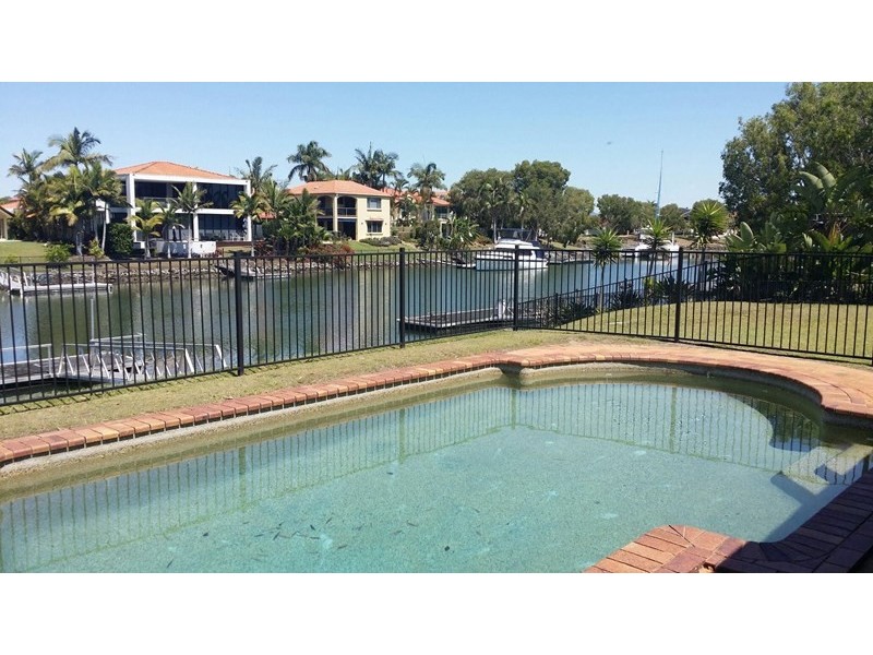 1101 Beechwood Drive, Hope Island QLD 4212