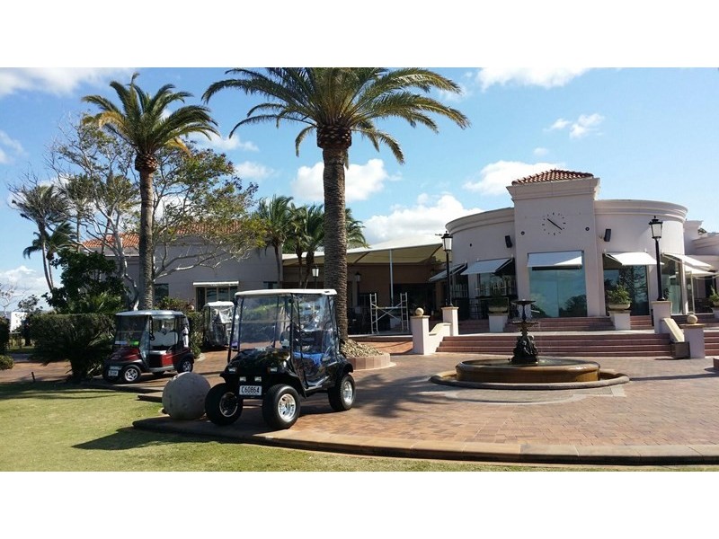 1101 Beechwood Drive, Hope Island QLD 4212