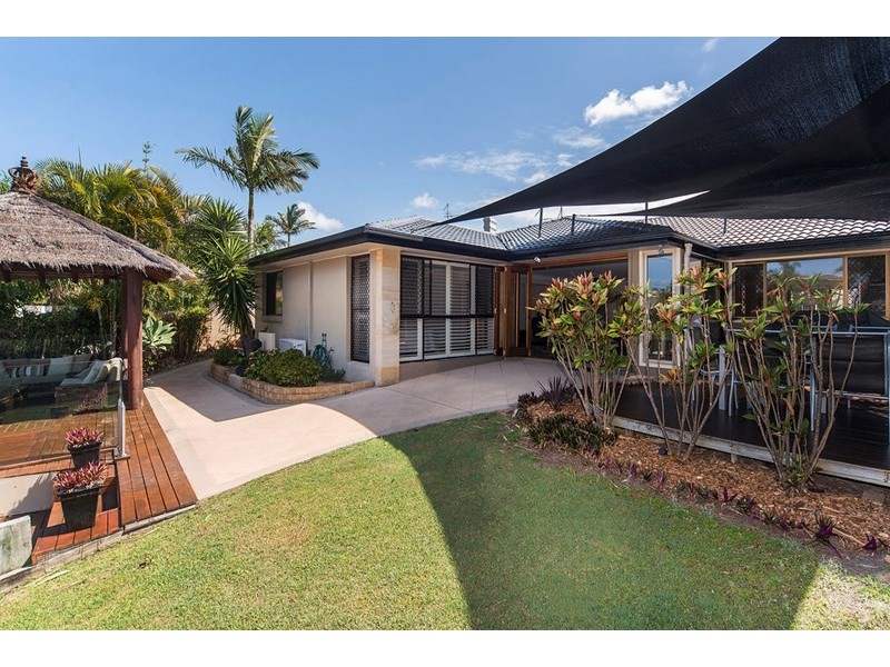 18 Cockleshell Court, Runaway Bay QLD 4216
