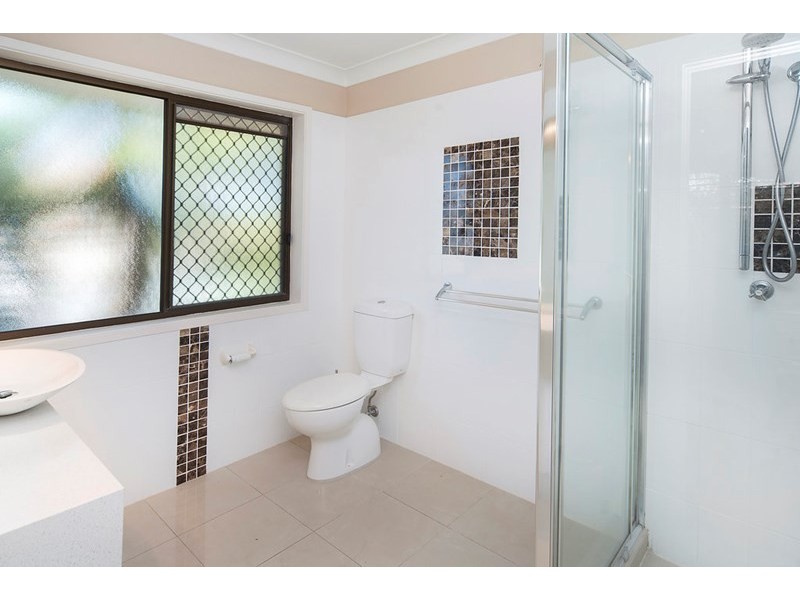 18 Cockleshell Court, Runaway Bay QLD 4216