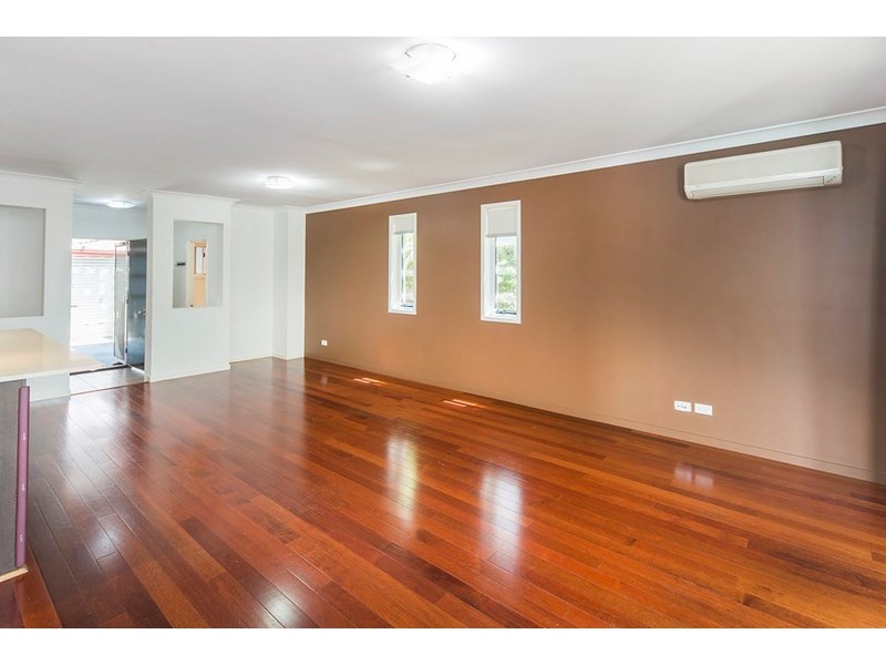 25/33 Clark Street, Biggera Waters QLD 4216