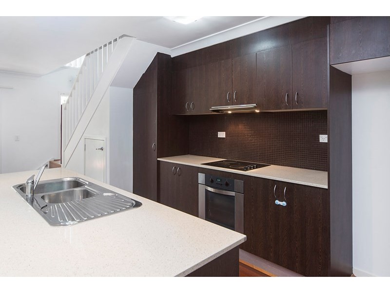 25/33 Clark Street, Biggera Waters QLD 4216