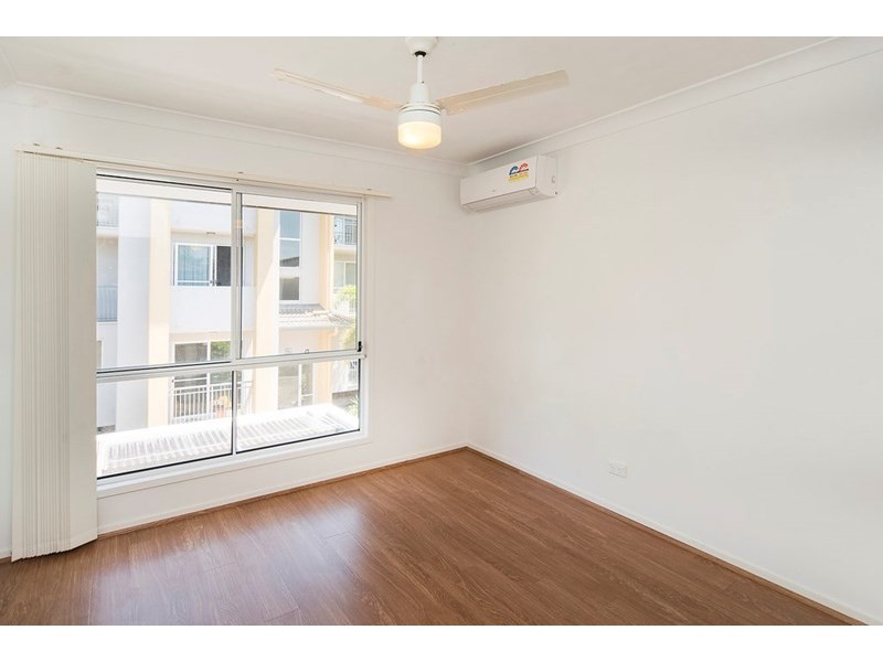 25/33 Clark Street, Biggera Waters QLD 4216
