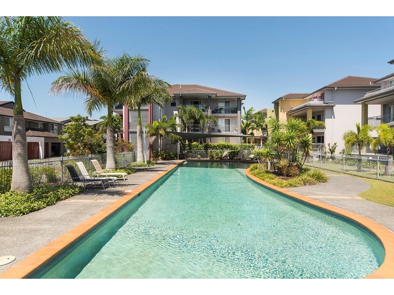 25/33 Clark Street, Biggera Waters QLD 4216