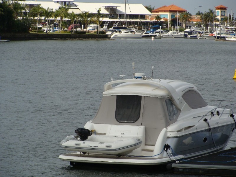 Hope Island QLD 4212