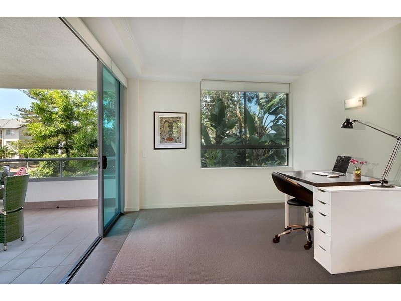 Runaway Bay QLD 4216