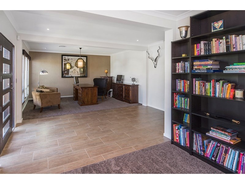 131 The Peninsula, Helensvale QLD 4212