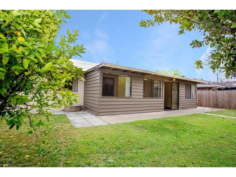 41 Poinsettia Avenue, Hollywell QLD 4216