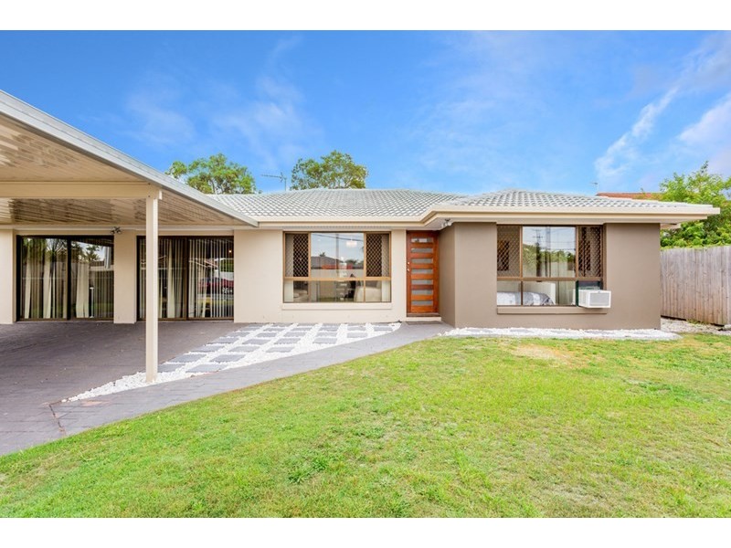 41 Poinsettia Avenue, Hollywell QLD 4216