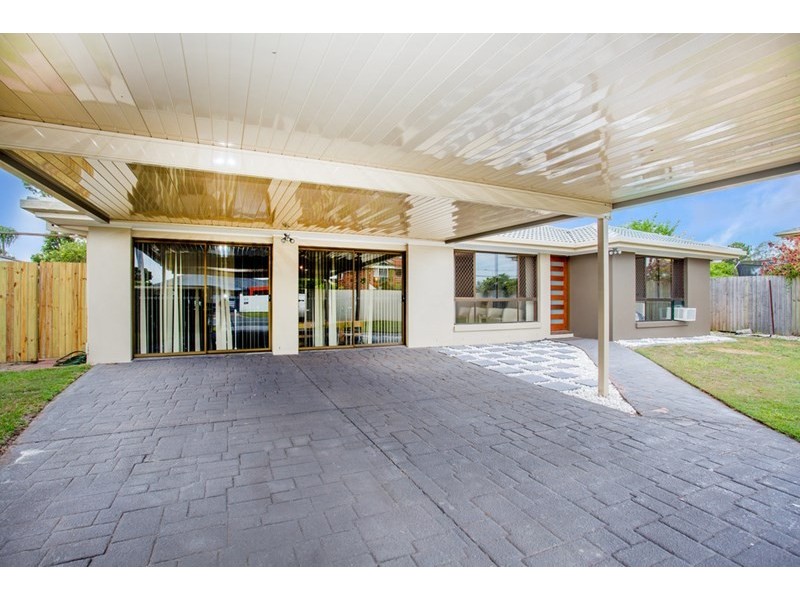 41 Poinsettia Avenue, Hollywell QLD 4216