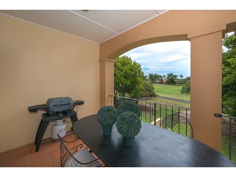 84/3275 Palladian Drive, Hope Island QLD 4212
