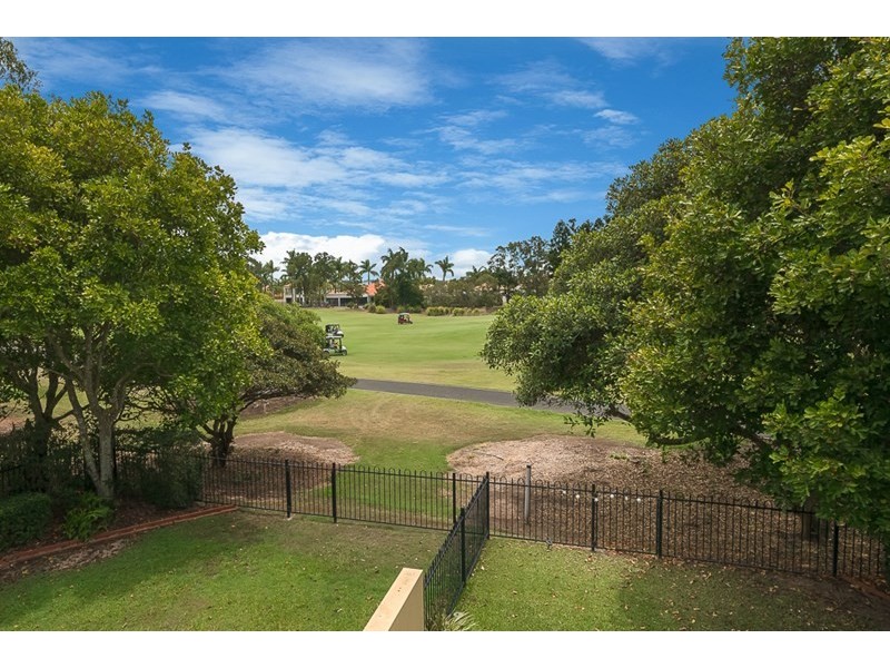 84/3275 Palladian Drive, Hope Island QLD 4212