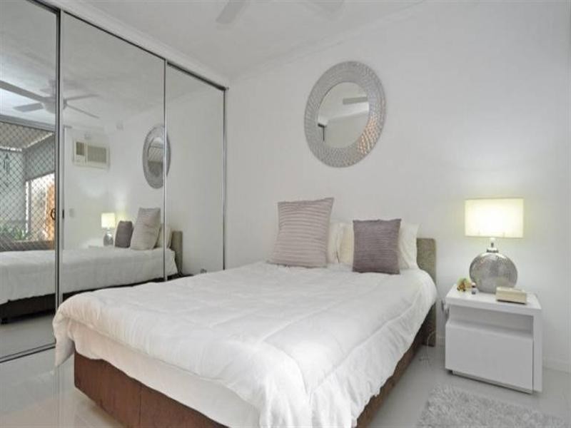 12/414 Marine Parade, Biggera Waters QLD 4216