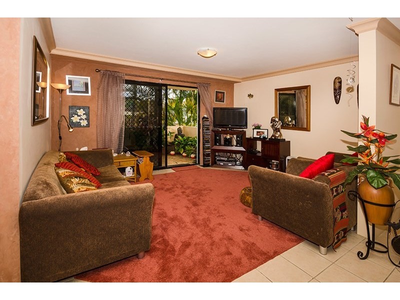 1/28 Little Norman Street, Southport QLD 4215