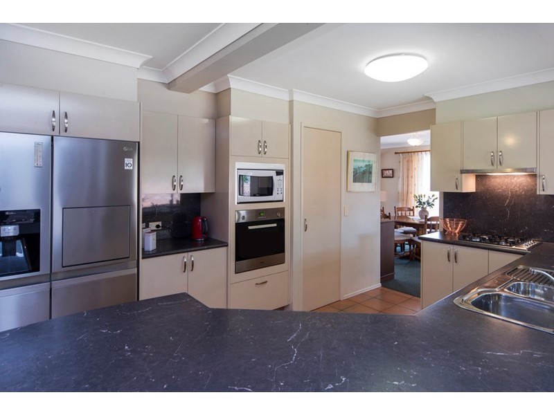 3 Greenwich Court, Runaway Bay QLD 4216