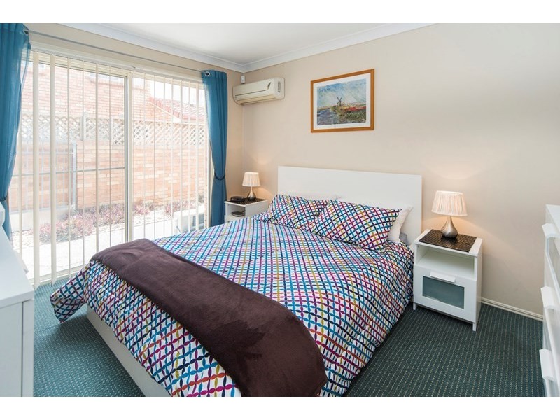 3 Greenwich Court, Runaway Bay QLD 4216