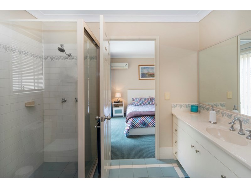 3 Greenwich Court, Runaway Bay QLD 4216