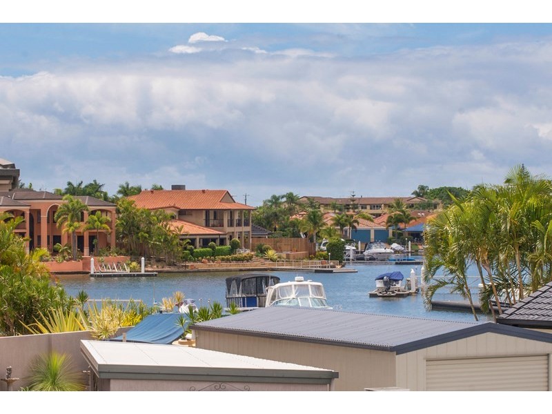 3 Greenwich Court, Runaway Bay QLD 4216