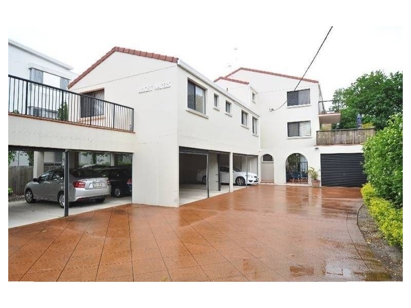 7/9 Bright Avenue, Labrador QLD 4215