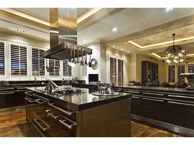 Paradise Point QLD 4216