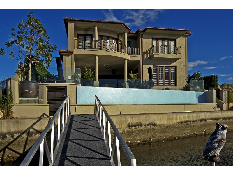 Paradise Point QLD 4216