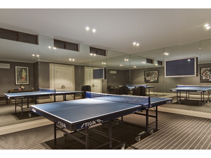 Paradise Point QLD 4216