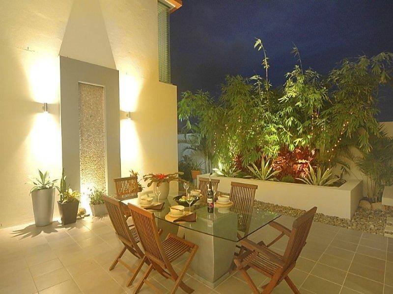 Sovereign Islands QLD 4216