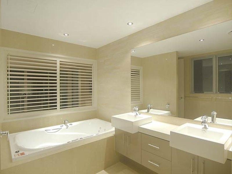 Sovereign Islands QLD 4216