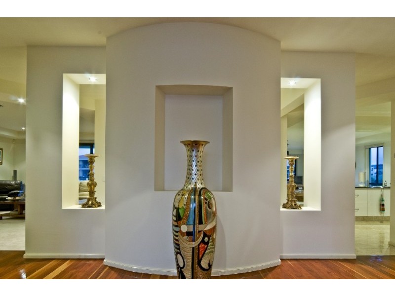 37 The Sovereign Mile, Paradise Point QLD 4216