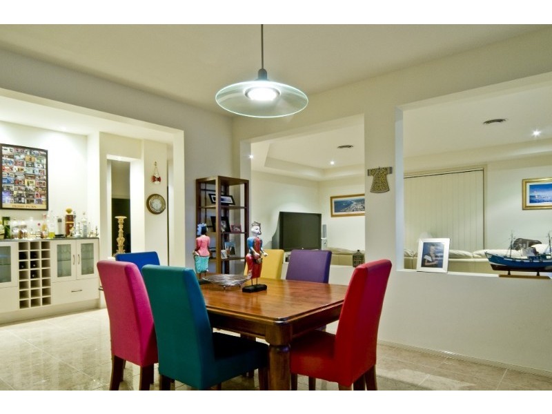 37 The Sovereign Mile, Paradise Point QLD 4216