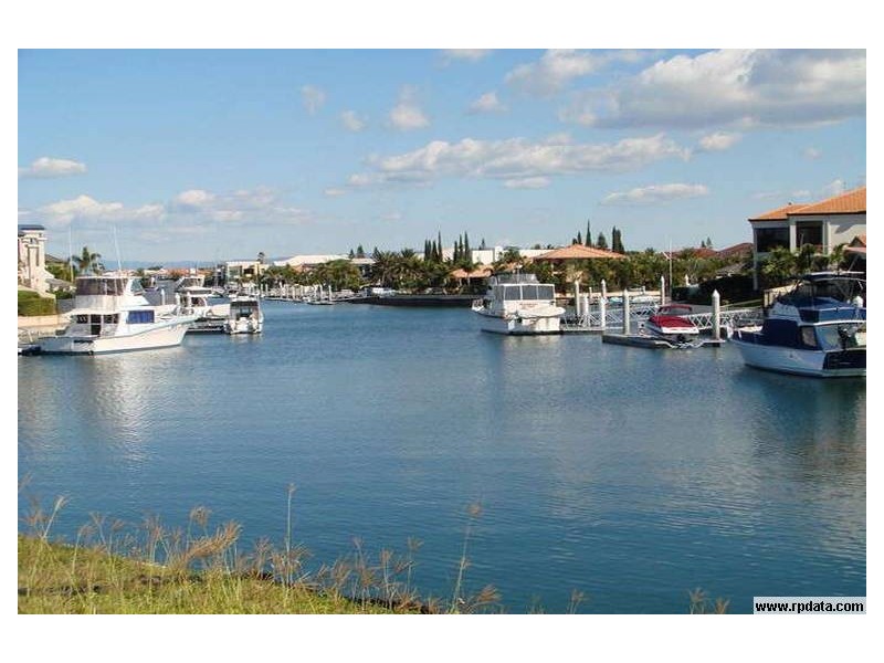 Paradise Point QLD 4216