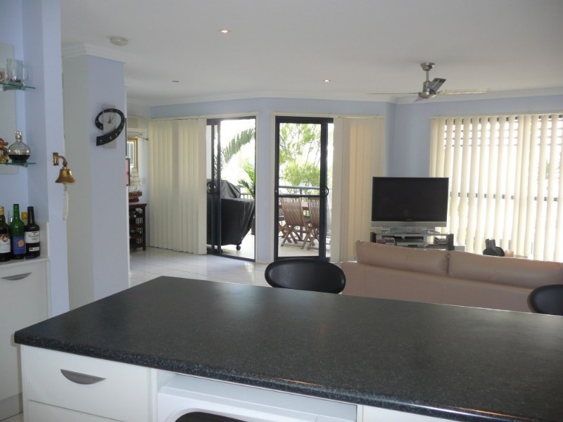 6/5 Taylor Street, Biggera Waters QLD 4216