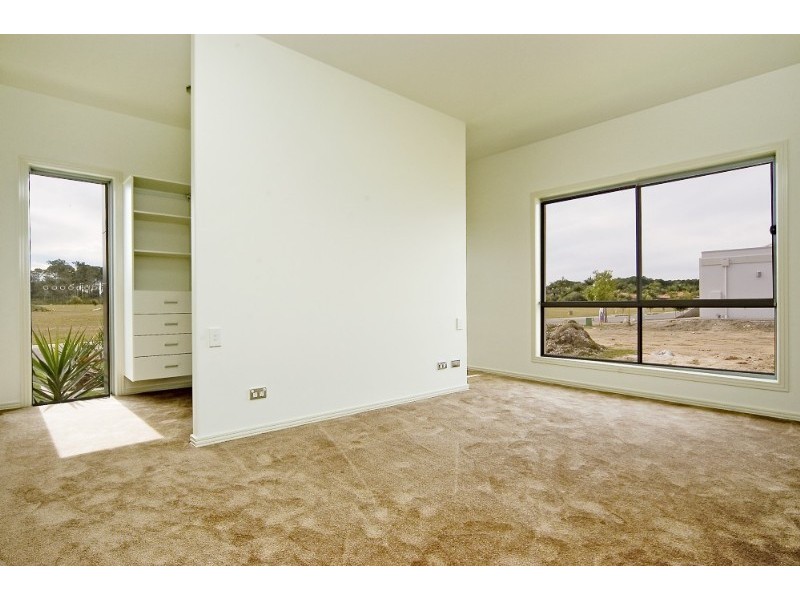 Hope Island QLD 4212