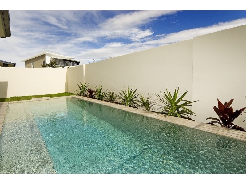 Hope Island QLD 4212