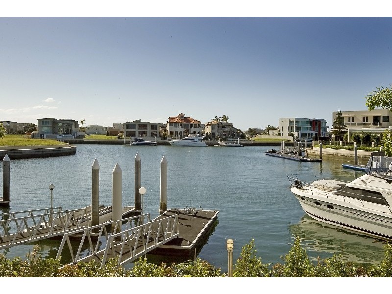 Paradise Point QLD 4216