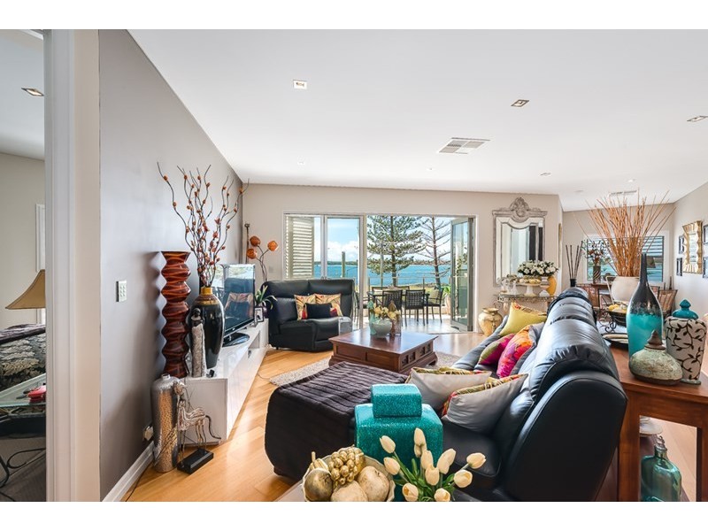 5/32-34 Oatland Esplanade, Runaway Bay QLD 4216