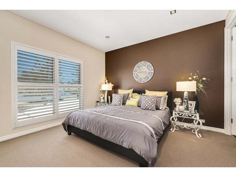 5/32-34 Oatland Esplanade, Runaway Bay QLD 4216