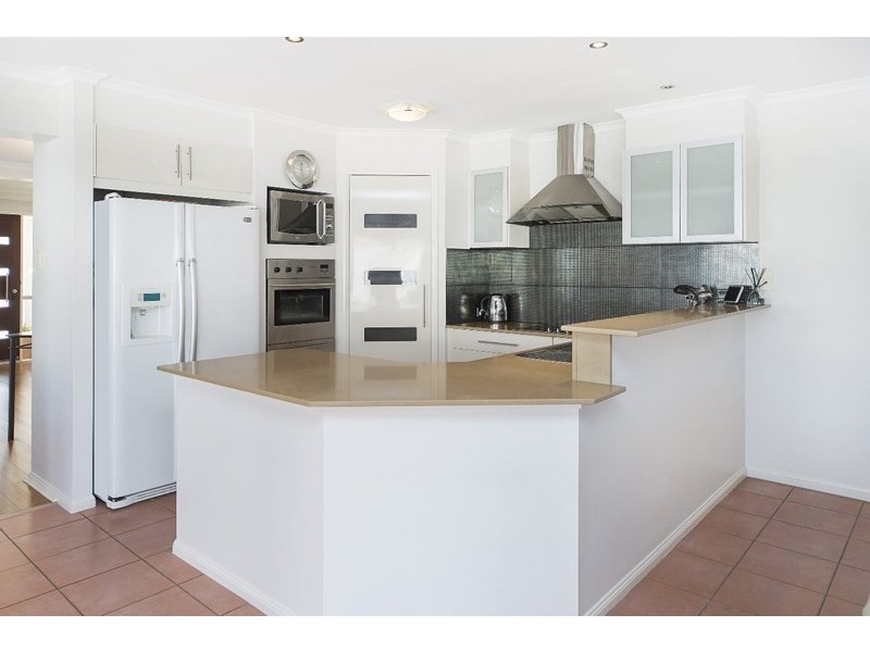 5 Georgia Street, Coombabah QLD 4216