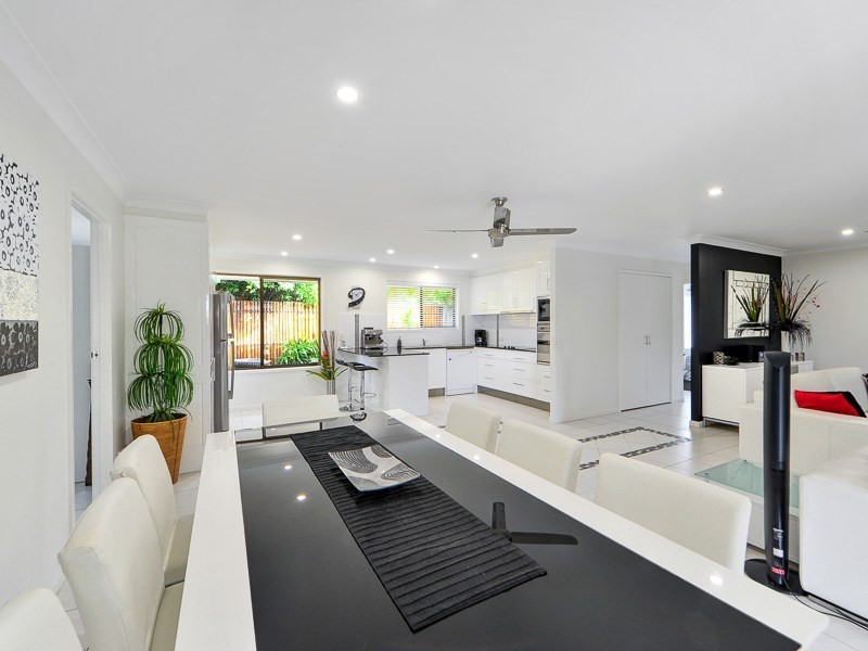 41 Walter Raleigh Crescent, Hollywell QLD 4216