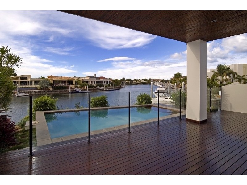 Hope Island QLD 4212