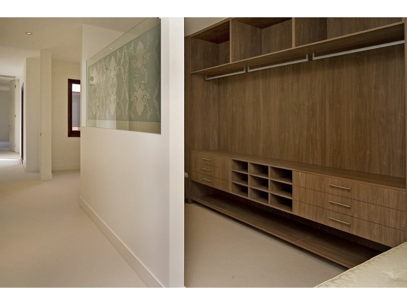 Hope Island QLD 4212