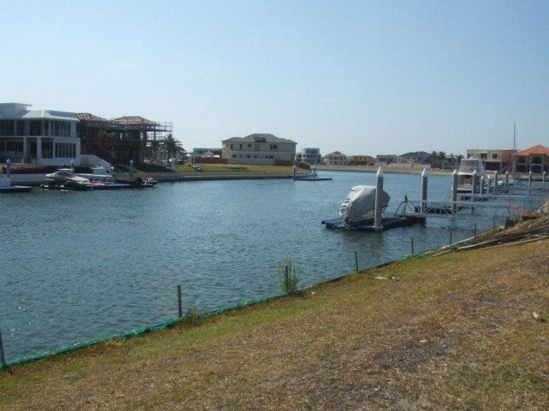 Paradise Point QLD 4216