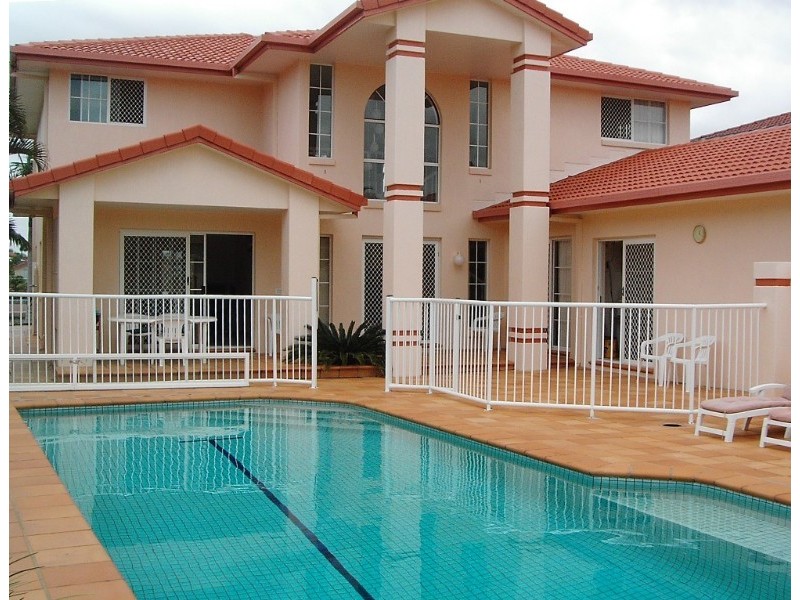 Runaway Bay QLD 4216