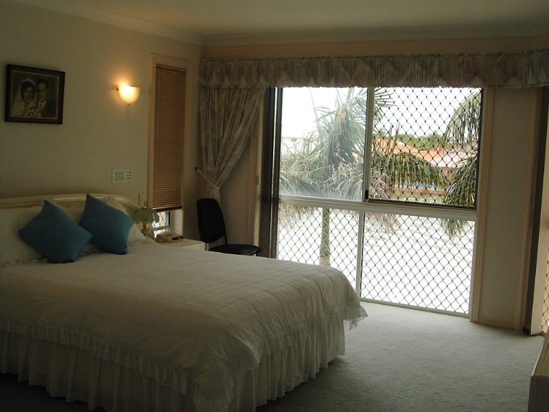 Runaway Bay QLD 4216