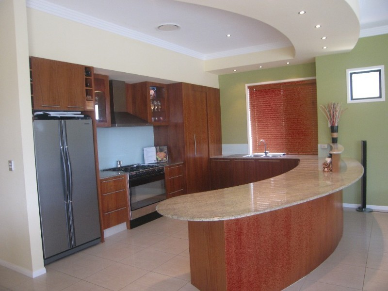 111 Pebble Beach Drive, Runaway Bay QLD 4216
